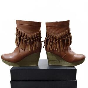 "Sbicca" Sz.8 Brown Genuine Leather, Suede Fringe Wedge Ankle Boots. 10in tall..
